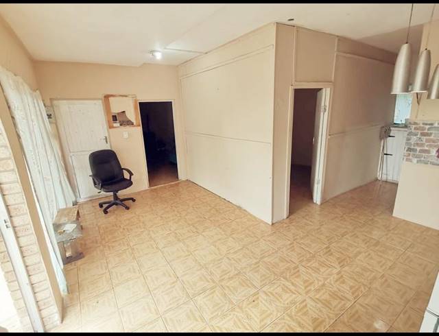 2 BEDROOM PROPERTY TO RENT IN RESERVOIR HILLS